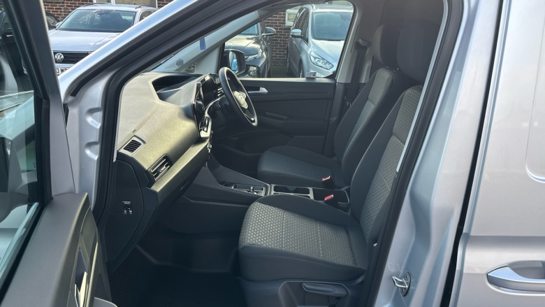 Ford Transit Connect 240 L2 Diesel 2.0 EcoBlue 122ps Limited Van Auto